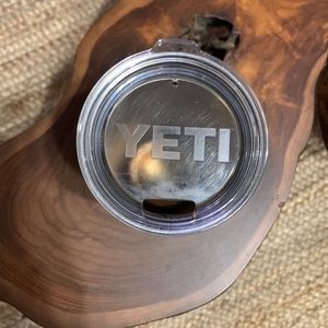 Yeti Rambler 20oz
